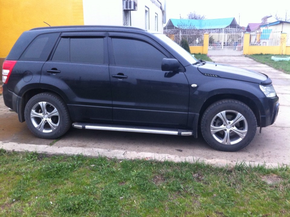 Тонировка — Suzuki Grand Vitara (2G), 2 л, 2008 года | аксессуары | DRIVE2