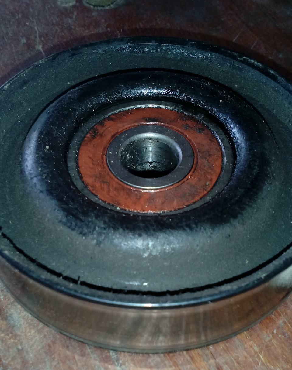 4. ролик натяжной кондиционера хендай акцент тагаз. Hyundai getz 1,3 ролик натяжителя. натяжитель ремня кондиционера хендай. болт натяжителя ремня кондиционера акцент.