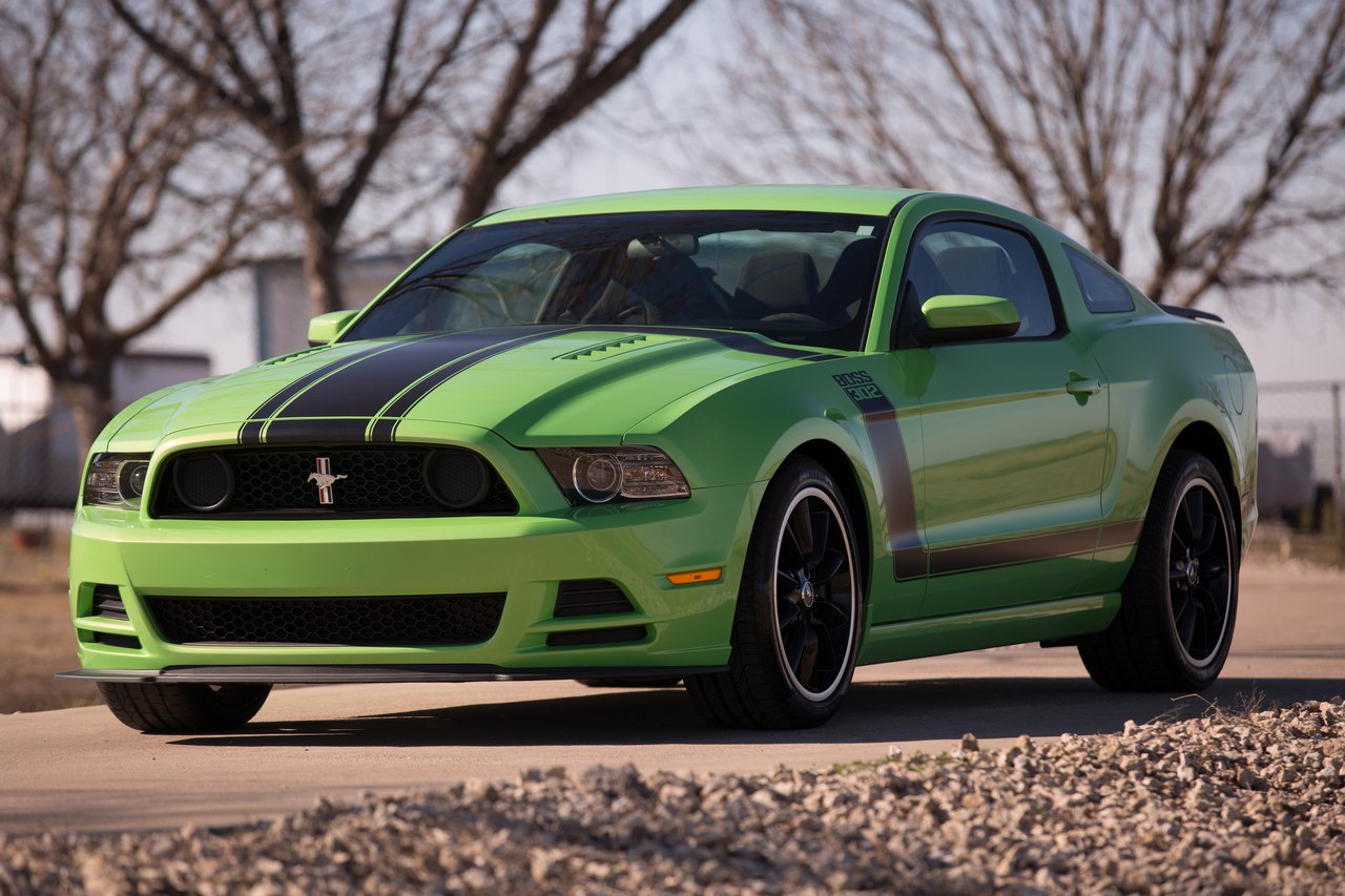 Ford Mustang Boss 302 2011