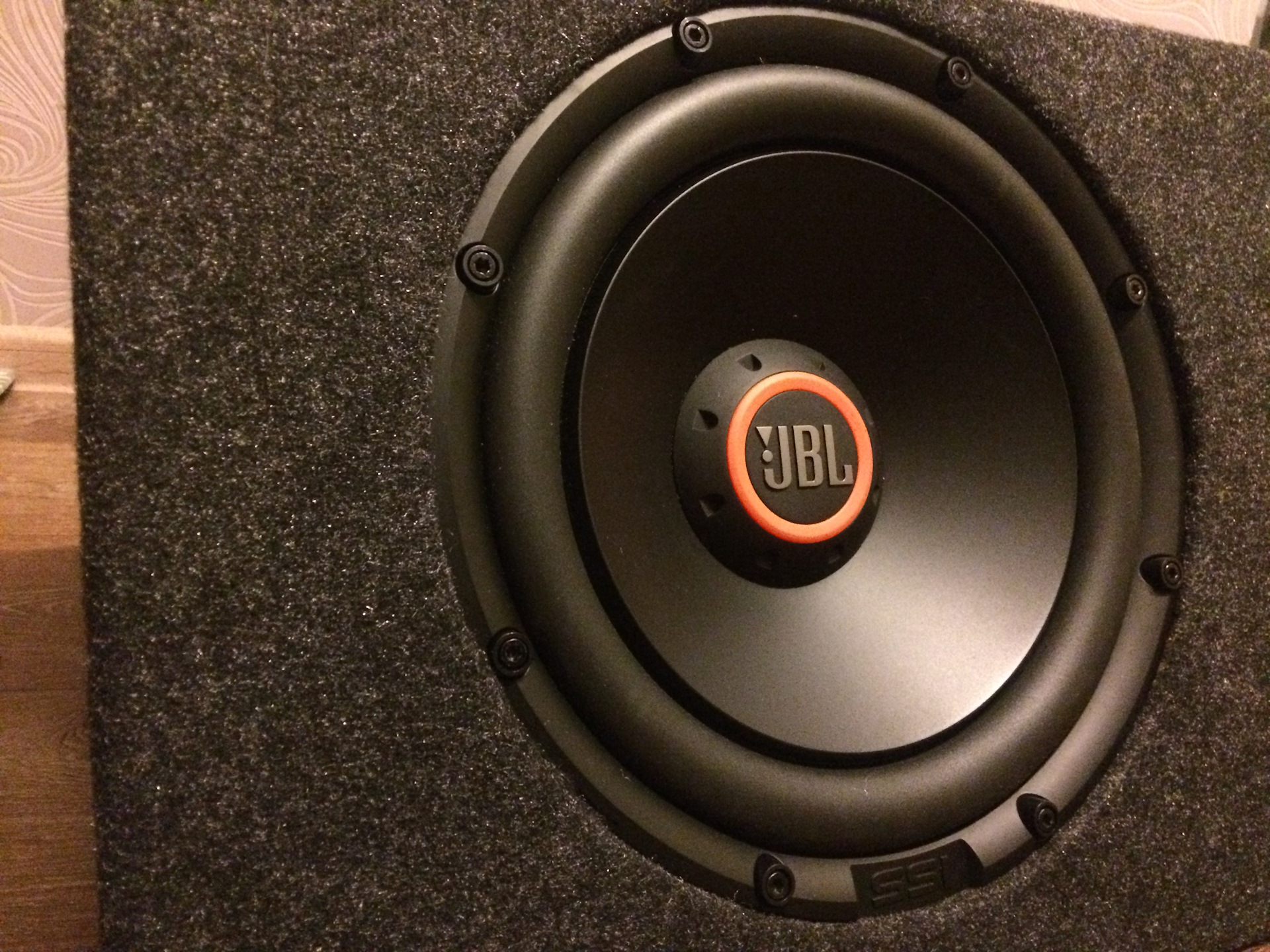 Jbl gt5 12 короб зя