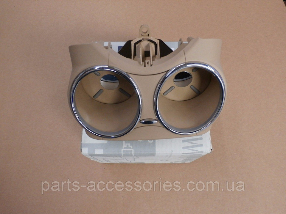 HELP! Как снять передний подстаканник? — Mercedes-Benz CLS (W219), 5,5 ...