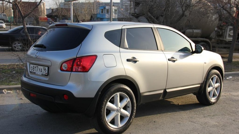 Qashqai j10 2.0. Ниссан Кашкай Мурано 2007. Qashqai (j10e). Диски Murano на Qashqai j10. Кашкай j10 диски от Мурано.