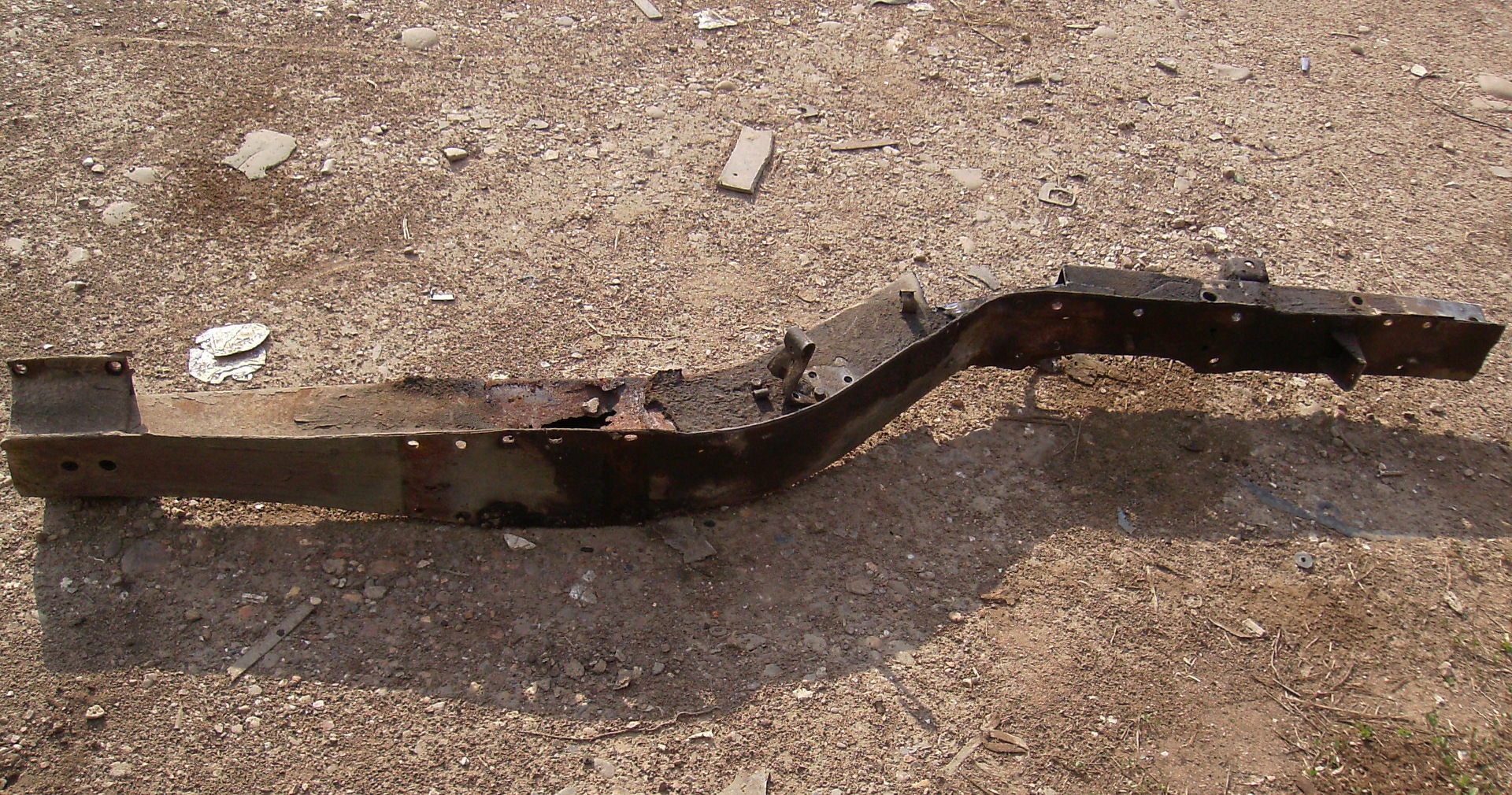 Лонжерон газ. Передние лонжероны газ 2410. Лонжероны газ 24. Задние лонжероны газ 21. Пол лонжероны газ м20.