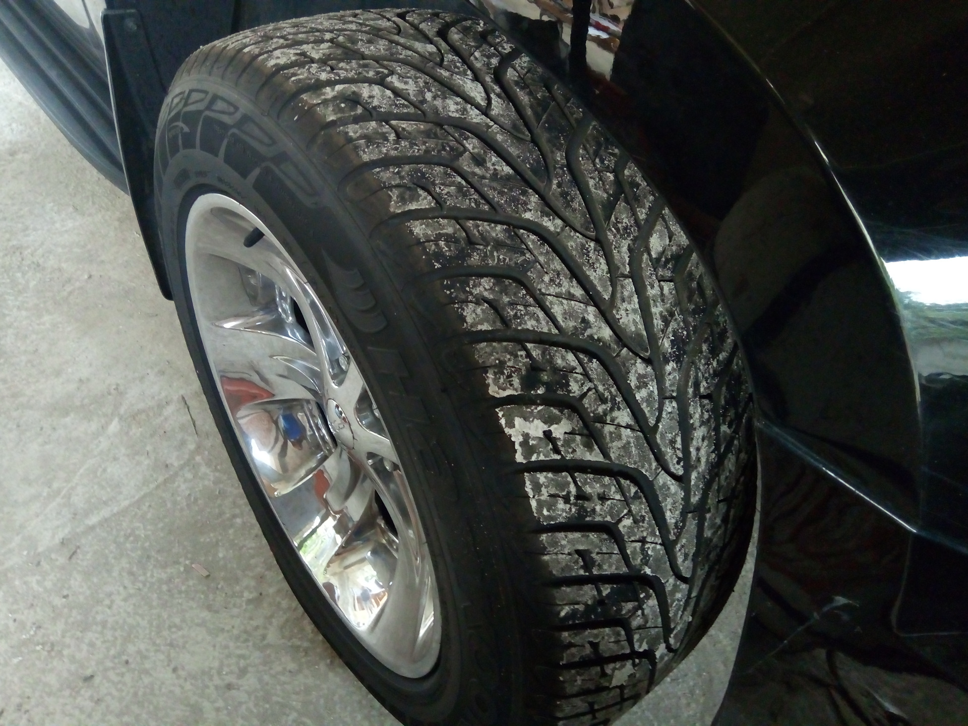 Зимняя резина 235 55 r20. Hankook Ventus St rh06 275/55 r20. Hankook rh06 275/55/20. Hankook Ventus St rh06. 285/50 R18.