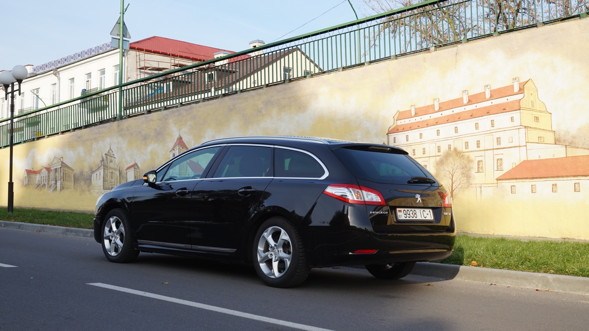 Peugeot 508 SW (1G) 2.0 дизельный 2011 | Имя Лев фамилия Феллини на DRIVE2