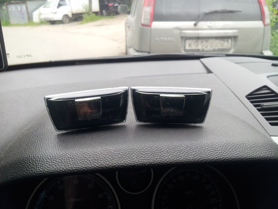 Повторители поворотников. — Opel Zafira B, 1,8 л, 2006 года ...