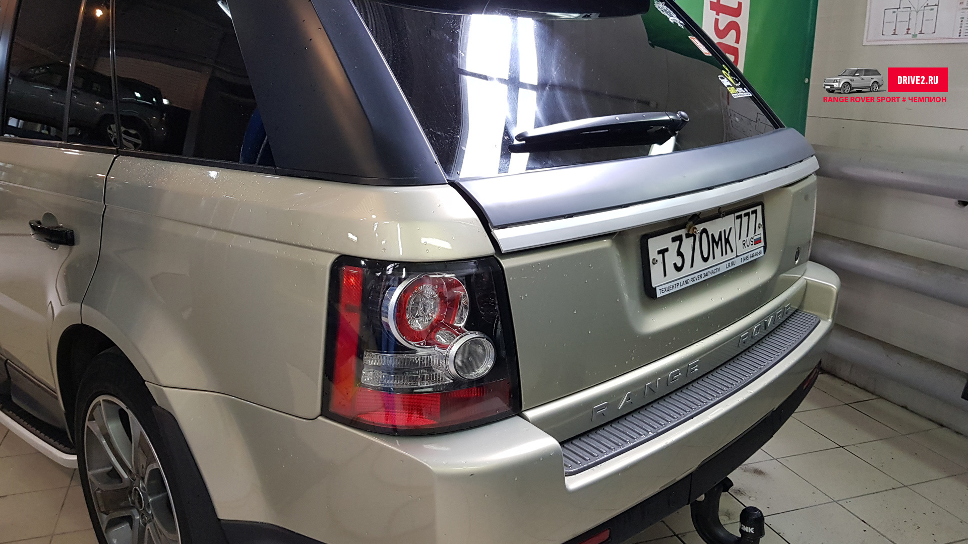 Дверь range rover sport