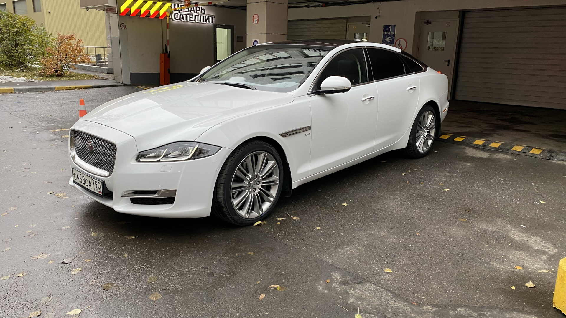 7- Коврики и первые фото — Jaguar XJ Mark 4, 3 л, 2017 года ...