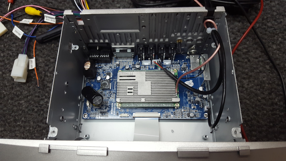 Материнка и плата ЦПУ — Toyota Camry (XV40)