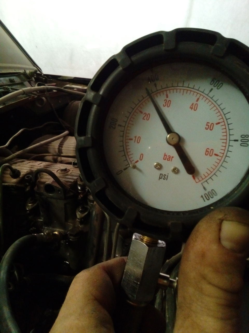 Замер компрессии и первый запуск за 1.5 года — Land Rover Discovery I ...