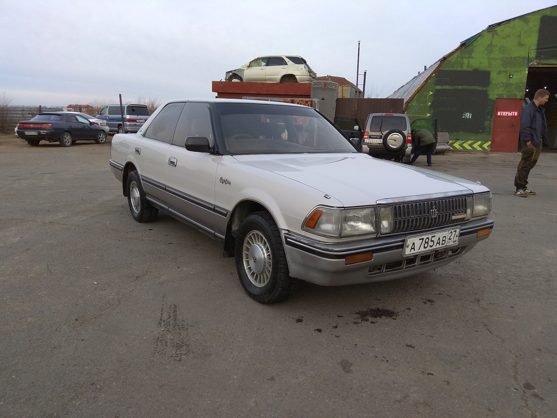 Краун 130. Toyota Crown s130. Toyota Crown 130 кузов. Toyota Crown s130 Сток. Кроун 130 кузов седан.