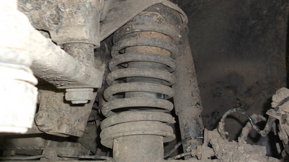 крен кузова! — УАЗ Patriot, 2,7 л, 2012 года | наблюдение | DRIVE2