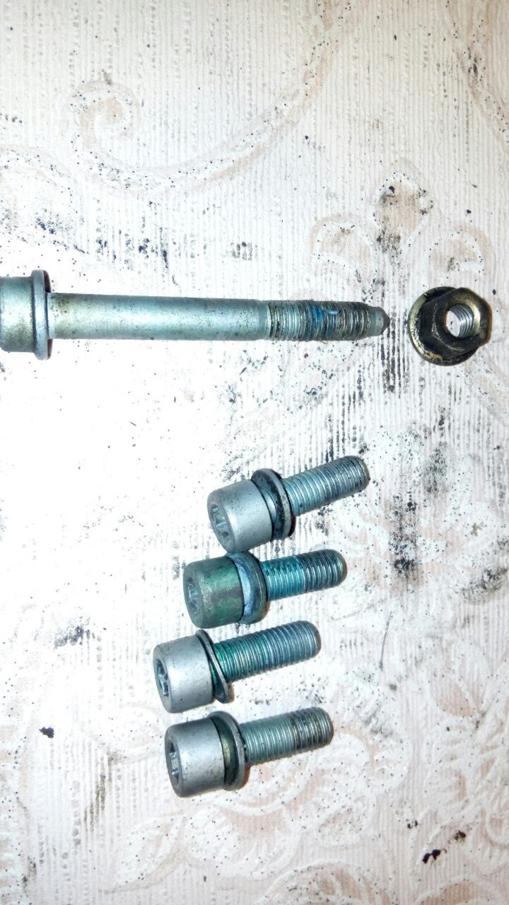 Фото в бортжурнале Audi Cabriolet (B4)