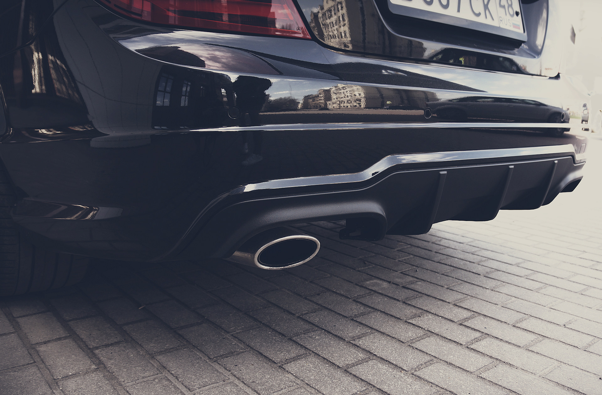 мерс выхлоп