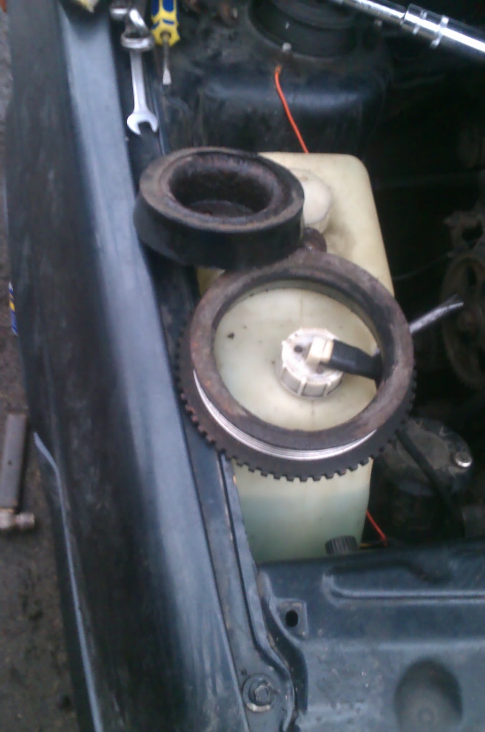 шкива коленвала или Пропадание напряжения бортовой сети на ЭБУ — Lada ...