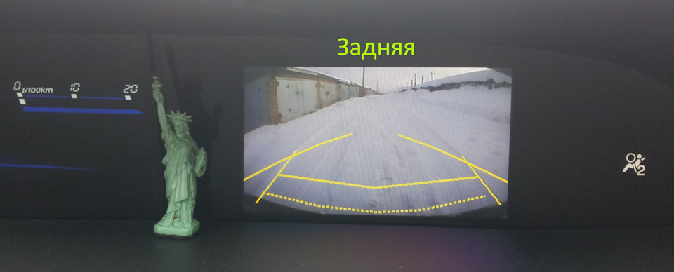 Задняя камера — Honda Civic 4D (9G)