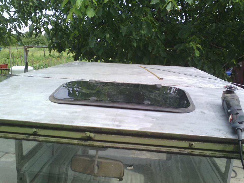 решил врезать люк — ЛуАЗ 969, 1973 года | своими руками | DRIVE2