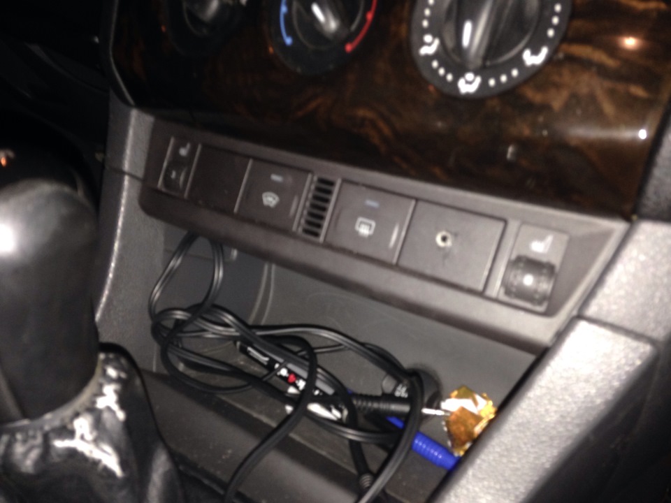 Установка AUX — Ford Focus Sedan II, 1,8 л, 2007 года | автозвук | DRIVE2
