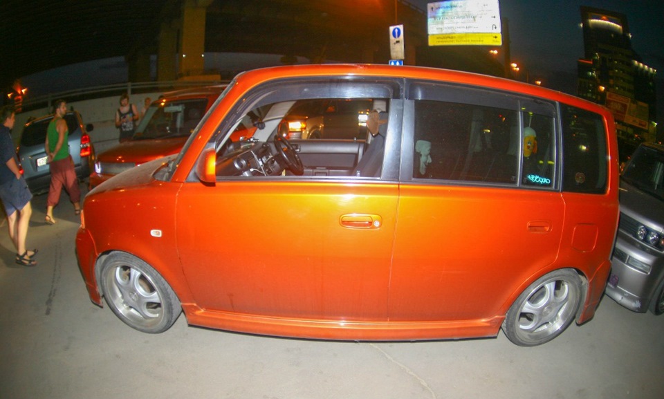 е.ть я тарзан — Toyota bB (1G), 1,3 л, 2004 года | стайлинг | DRIVE2