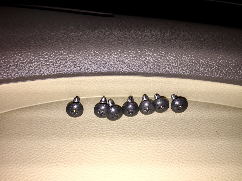 Фото в бортжурнале Infiniti QX70