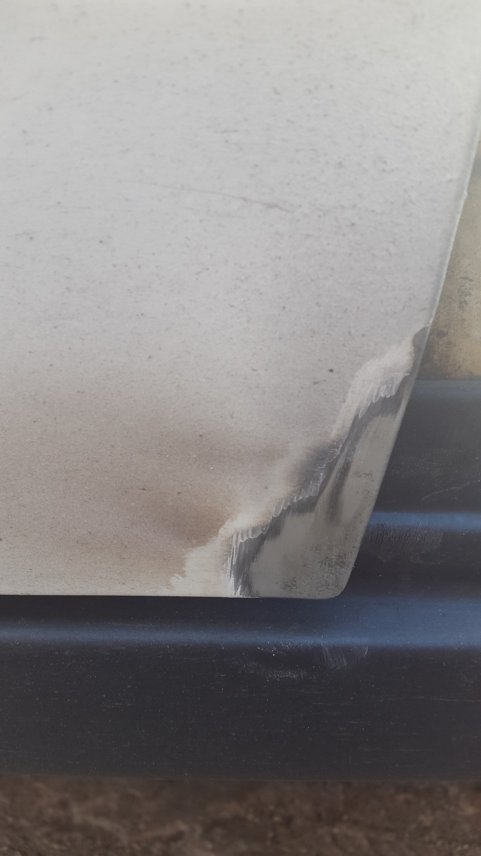 Снятие ржавчины часть вторая (дверь задняя) — Lada Приора седан, 1,6 л ...