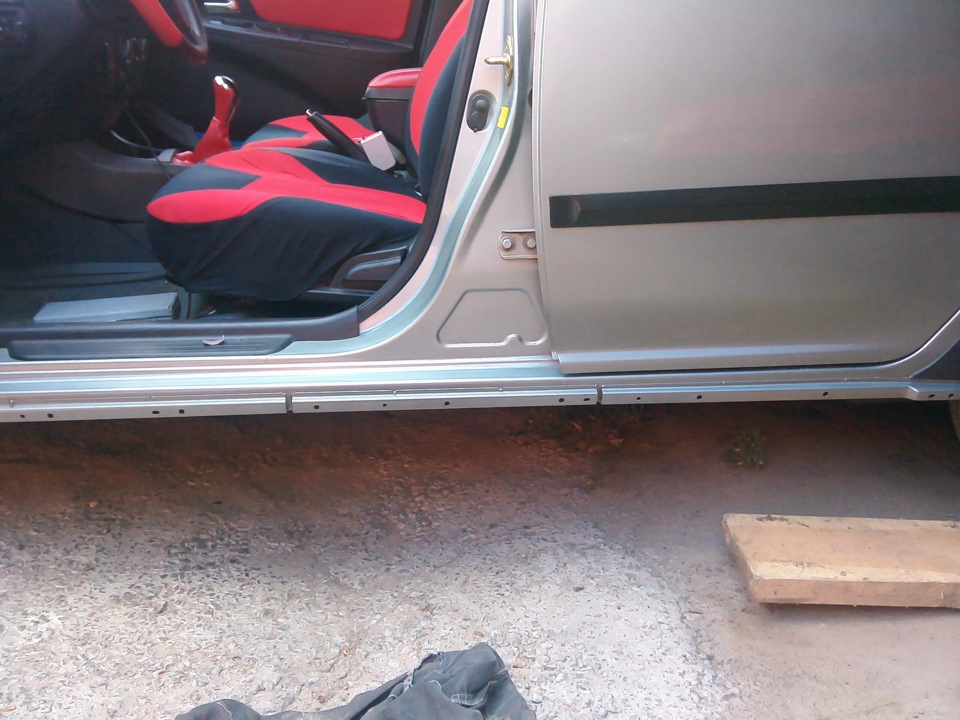 пороги джили мк. пороги джили мк. пороги джили мк кросс. порог наружный джили мк кросс. левый порог geely mk.