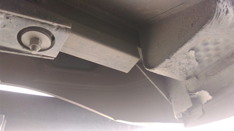 Ремонтные работы и трещина в раме