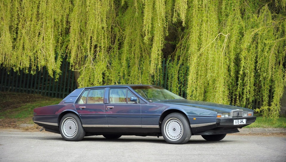 Aston Martin Lagonda 1982