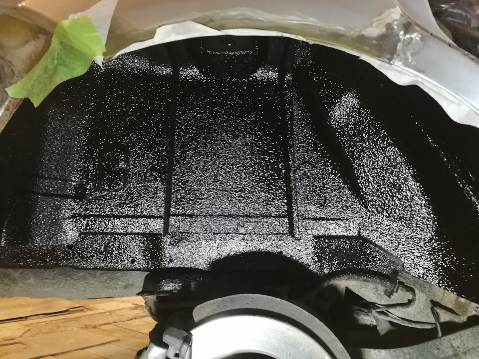 Mercasol Sound Stol — Ford Focus Sedan II