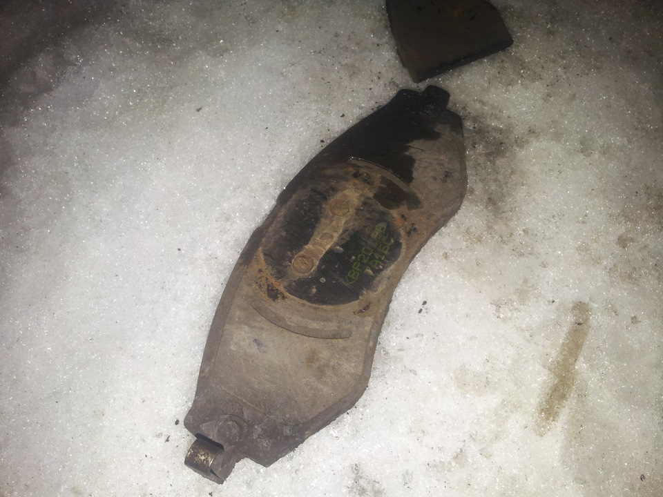 2.Причина замены передних тормозных колодок — Chevrolet Lacetti 5D, 1,6 ...