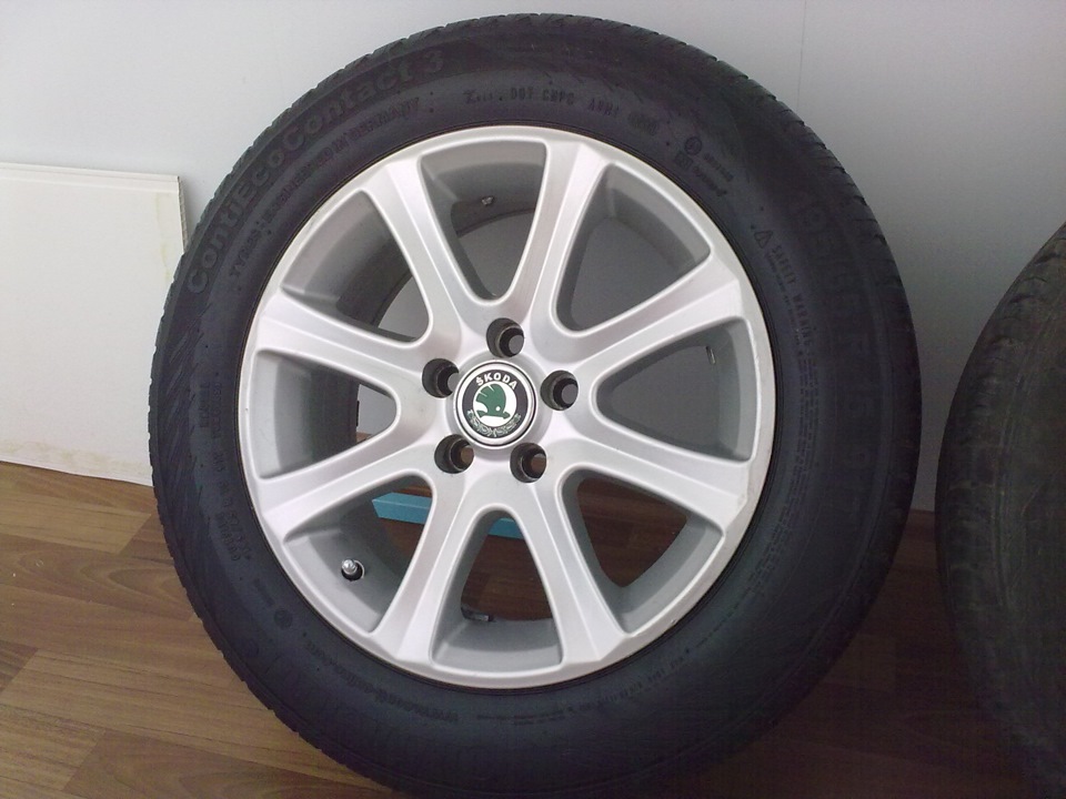 Чернение резины глицерином — Skoda Octavia A4 Mk1, 1,6 л, 2002 года ...