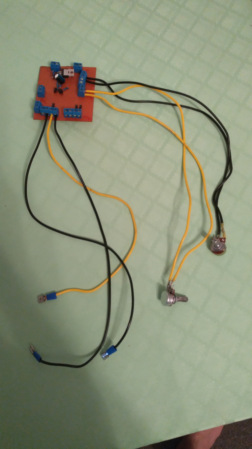 Вежливый свет 1.0 — Lada 21074, 1,6 л., 2006 года | своими руками | DRIVE2