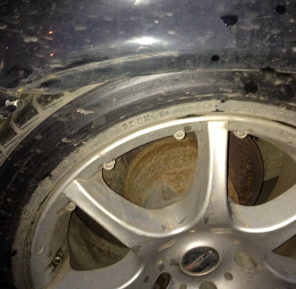 Ездить было очень не комфортно. Последний раз, когда боком отжег, долго куски резины потом в руку собирал) — BMW 3 series Compact (E36/5)