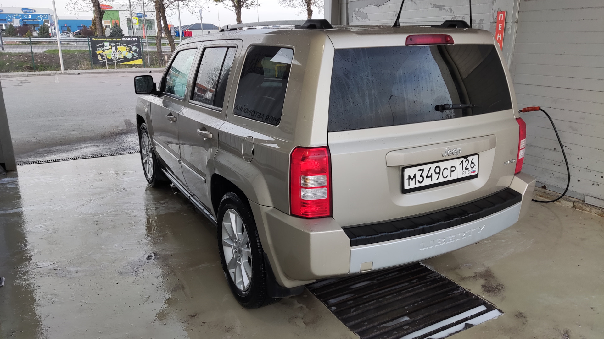 Jeep Liberty 2.4 бензиновый 2010 | Монтесума на DRIVE2