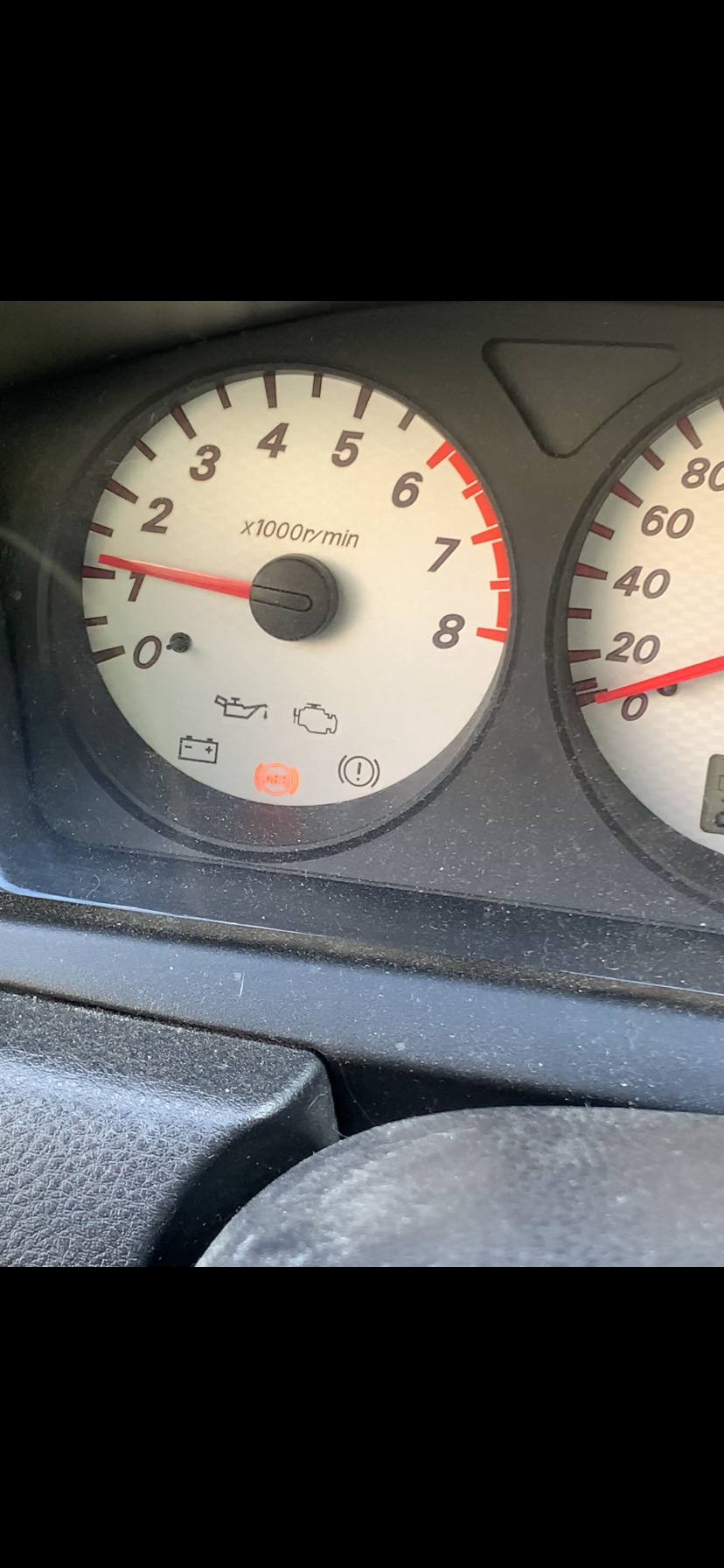 Падают обороты при запуске на прогретом двигателе — Mitsubishi Lancer ...