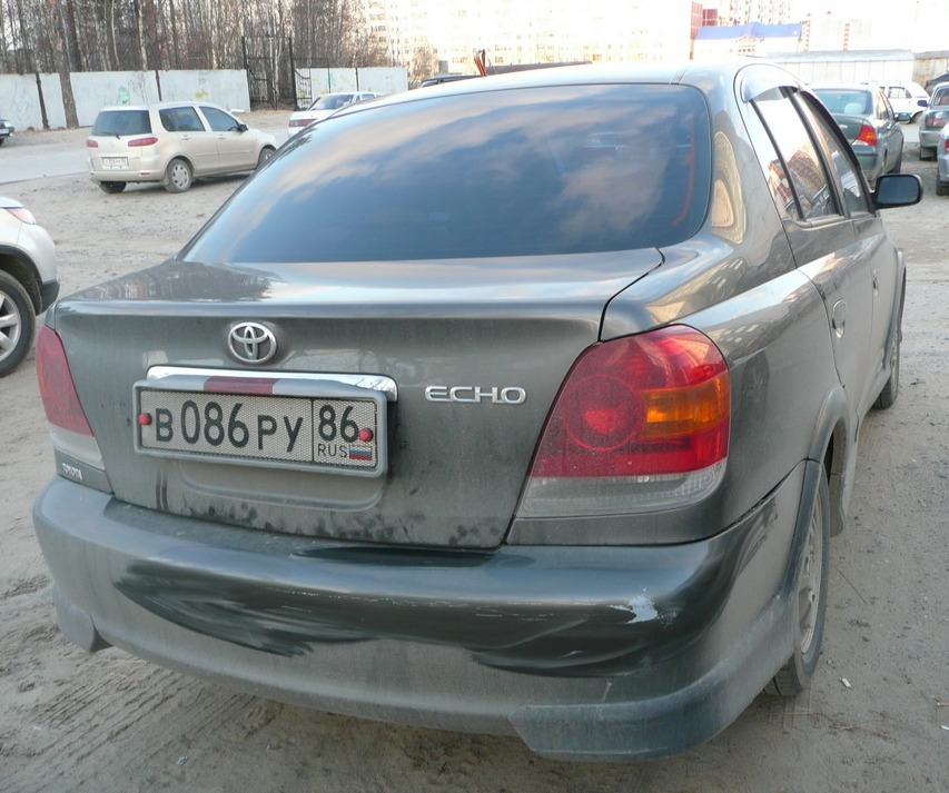      Toyota Echo 15 2003