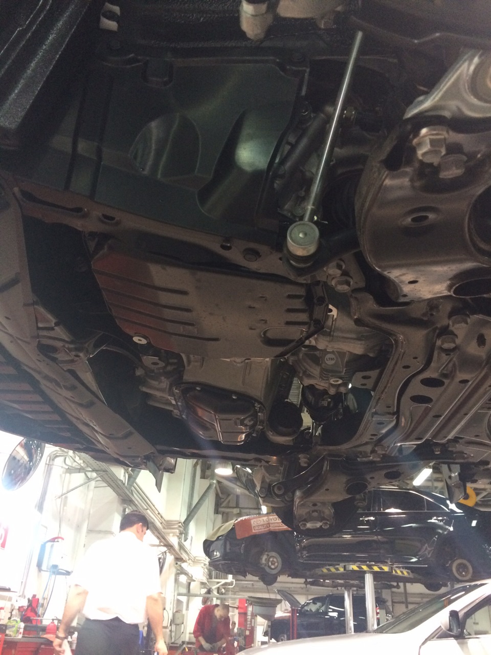 Пока машина новая. Фото. — Toyota RAV4 (IV), 2 л, 2014 года | покупка ...
