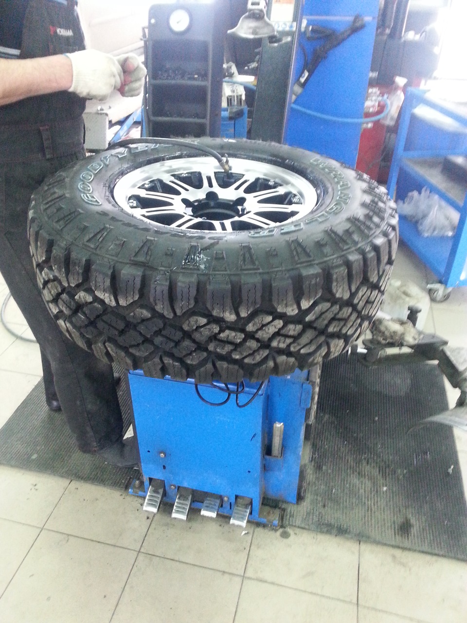 Испытал резину — Mitsubishi Pajero Sport (2G), 2,5 л, 2012 года | шины ...