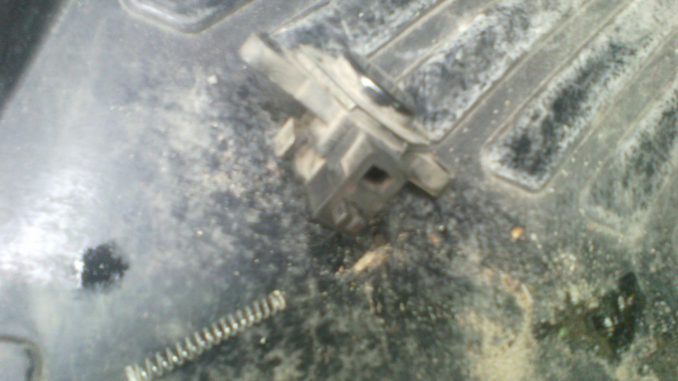 Пропала зарядка — Lada Приора универсал, 1,6 л, 2010 года | расходники ...