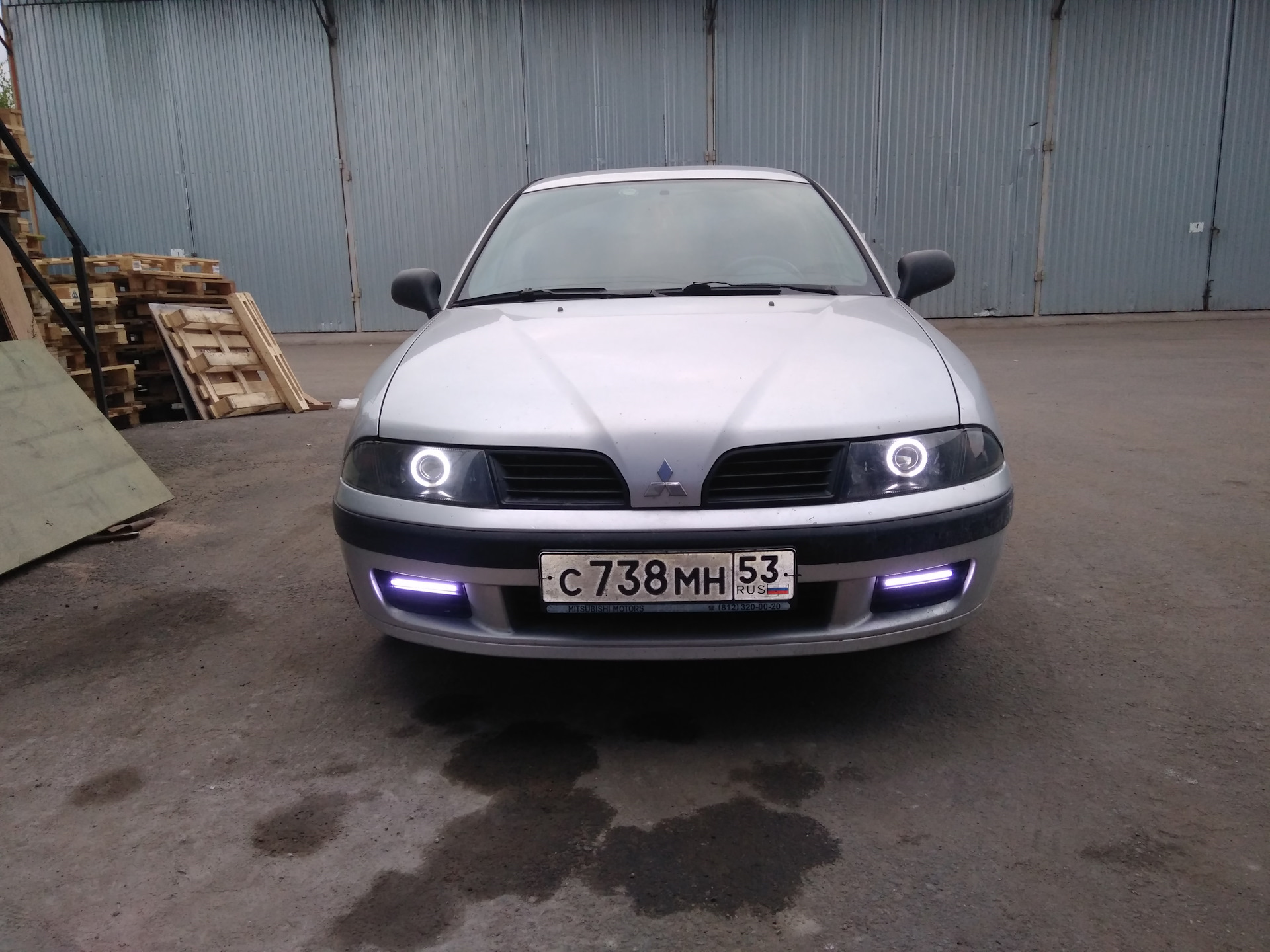 Восстановление оптики - Mitsubishi Carisma, 1,6 л, 2002 года своими руками DRIVE