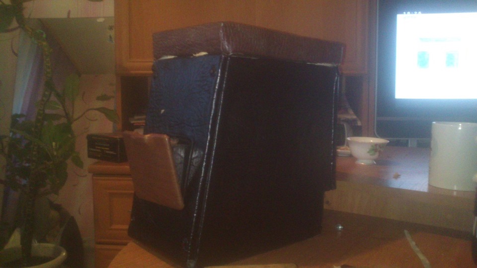 Самодельный подлокотник — ГАЗ 31029, 2,4 л, 1994 года | стайлинг | DRIVE2