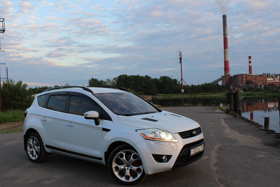 Кугу 2.5 л. Ford Kuga 2.5. Форд Куга 1 2.5. Ford Kuga 2012 2.5. Форд Куга 1.5.