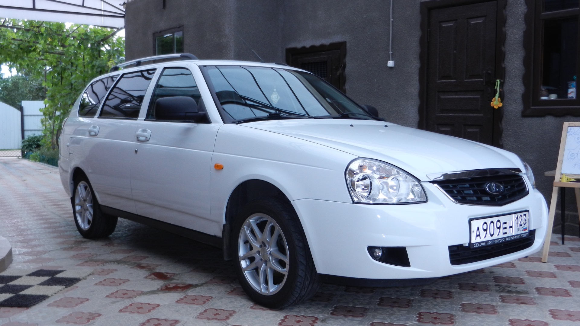 Lada Priora 2 универсал