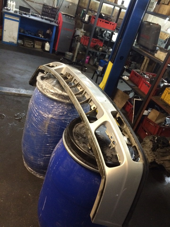 Красим бампер — Volkswagen Golf Mk3 GTI, 2 л, 1993 года | кузовной ...