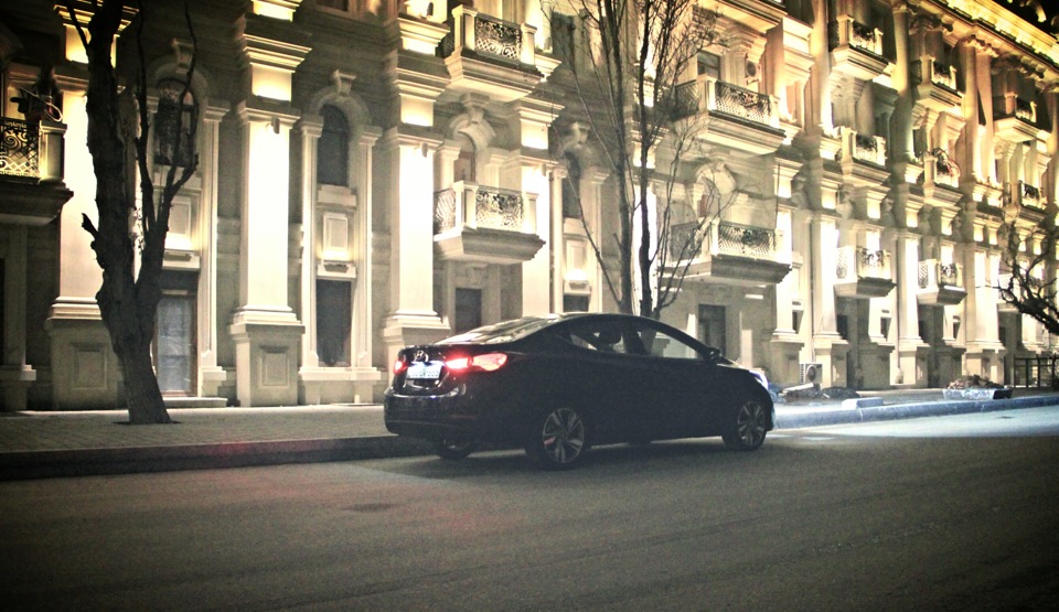 Ребрендинг освещения_ксенон в ближний свет_белые лампочки в подфарники ...