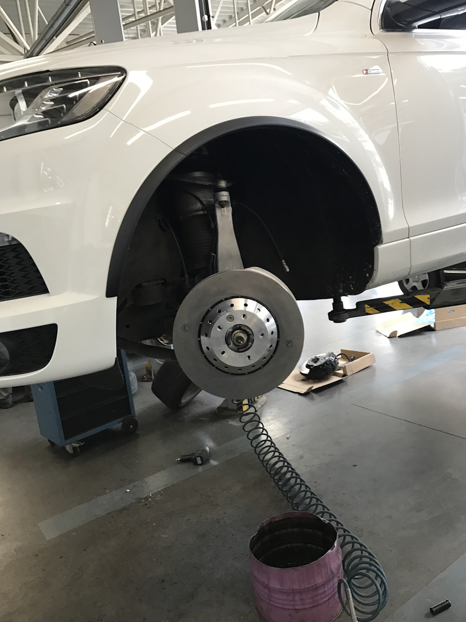 Фото в бортжурнале Audi Q7 (1G)