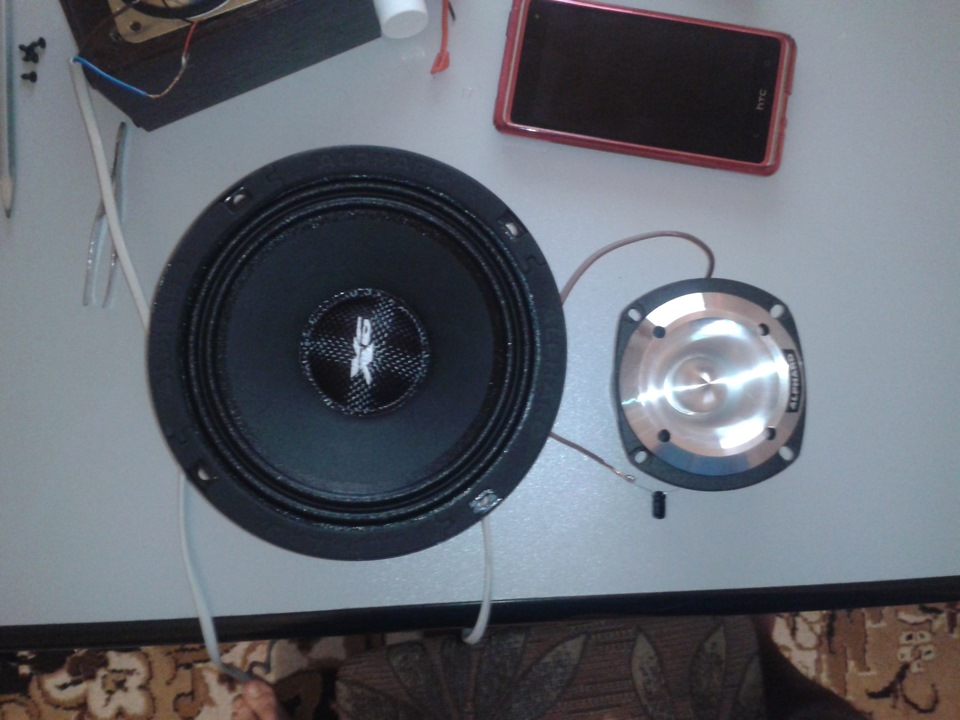 Громкий бюджетный фронт. — Hyundai Tiburon (RD), 2 л, 2000 года ...