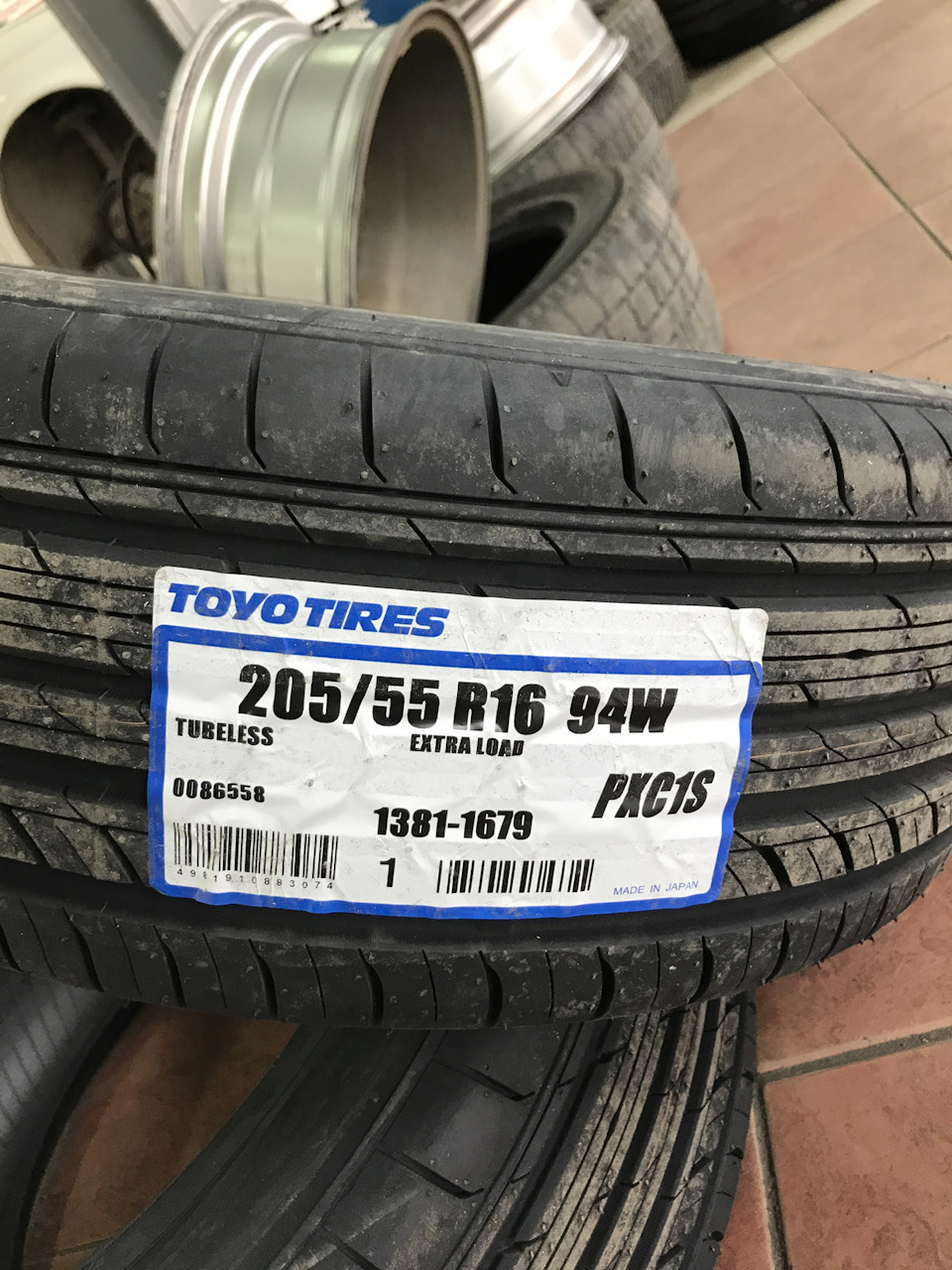 Фото в бортжурнале Toyota Caldina (190). Запчасти на фото: 191088