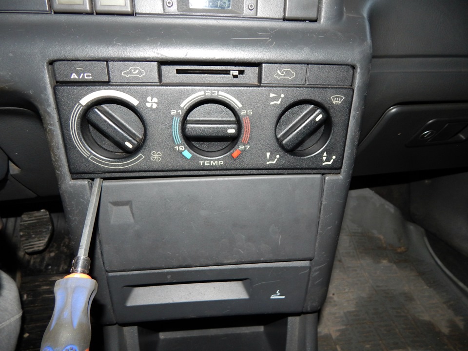 Вентилятор печки…стал дуть только на максимальном положении… — Peugeot ...