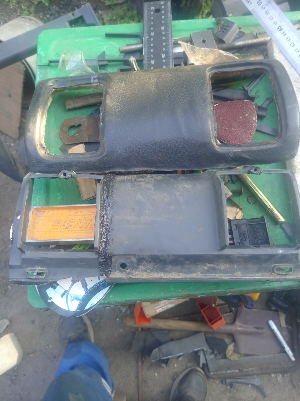 И пропаял — Lada 2120 Надежда. Запчасти на фото: 164718